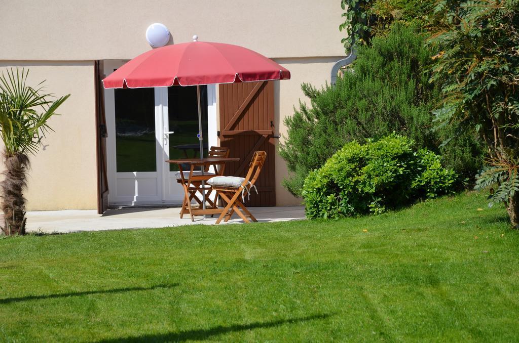 Chambre D'Hotes Et Spa Agen Rum bild